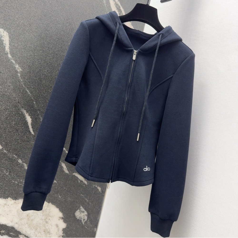 ALO Yoga Navy Hoodie and Sweatpants Set - Picture 2 of 8